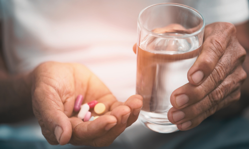 Rivedere e ridurre le prescrizioni dei farmaci nei contesti sanitari e socio-sanitari